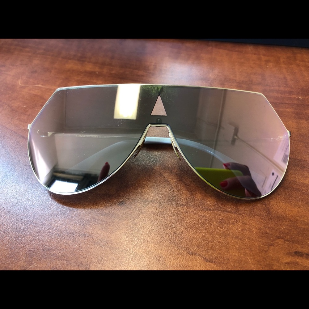 Fendi glasses in excellent condition!